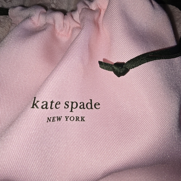 Kate Spade Dustbag 8' x 10' - Picture 3 of 3